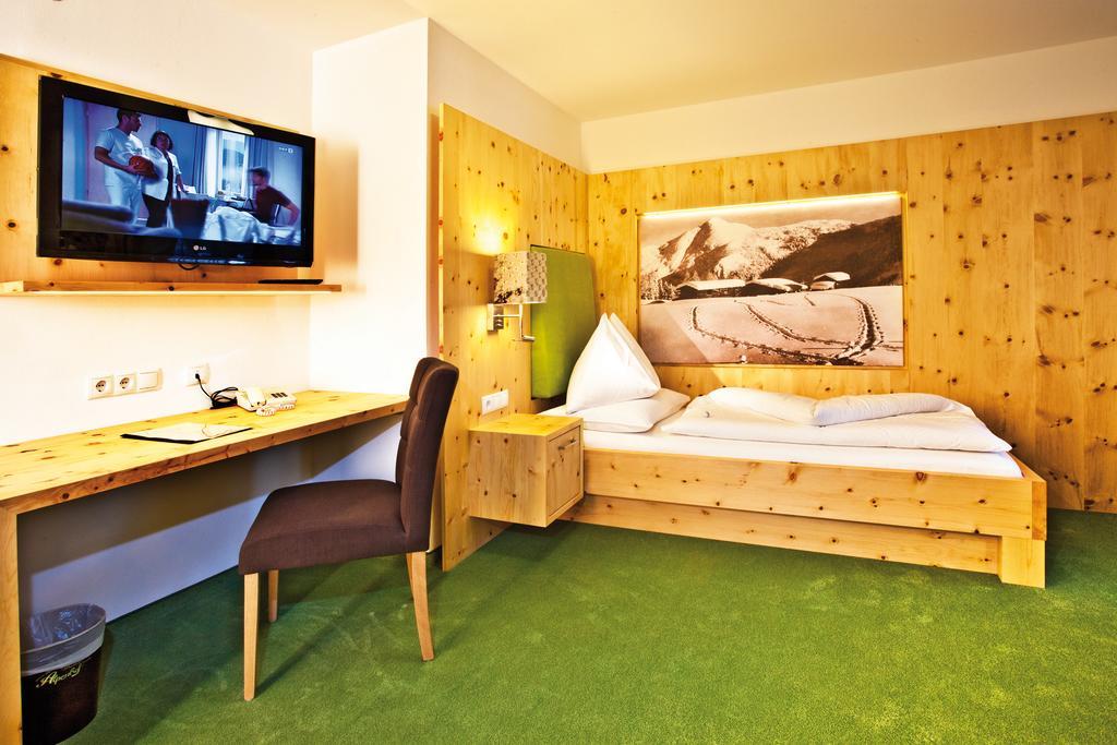 Landhotel Alpenhof Фильцмос Номер фото
